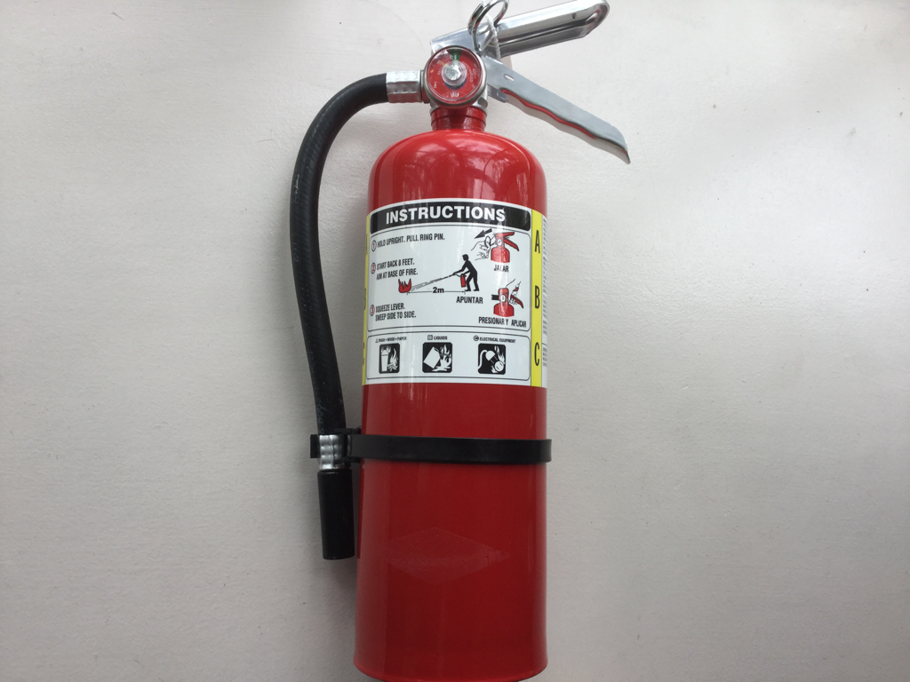 portable fire extinguisher service